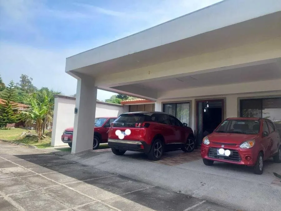 Venta de Casa en San Rafael Angeles Heredia en Condominio Pequeño MGA - Venta en San Rafael