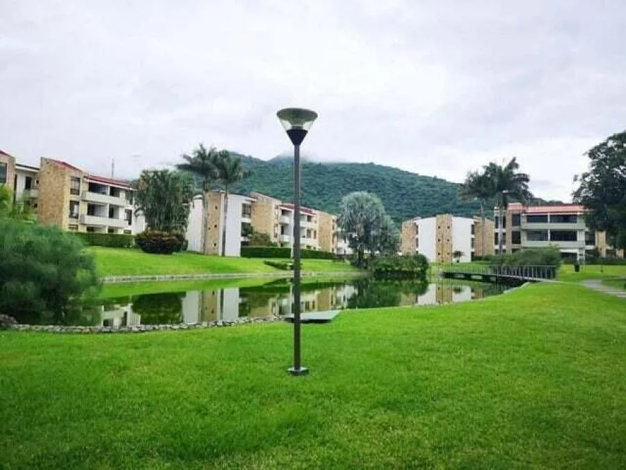 Alquiler de Apartamento en Rio Oro, Santa Ana. - Alquiler / Renta en Santa Ana