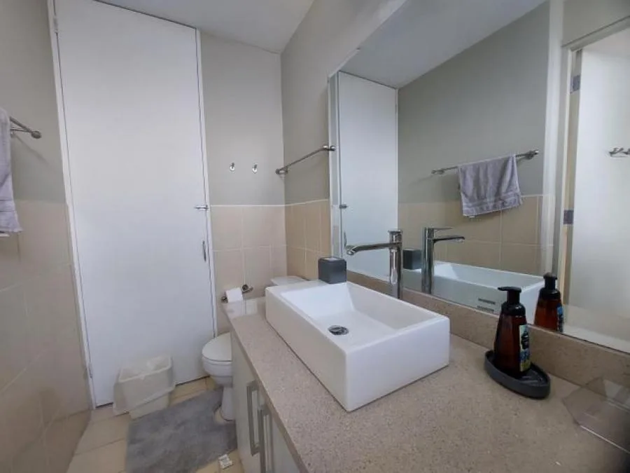Alquiler de Apartamento en San José. - Alquiler / Renta en San José — photo 2