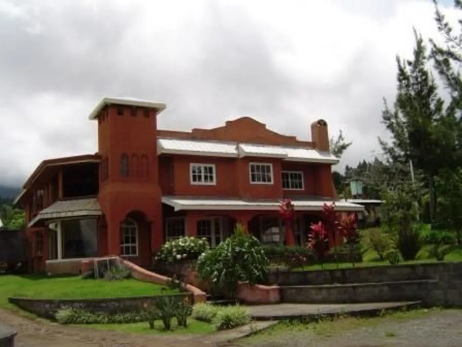 VENTA DE QUINTA, HEREDIA - Venta en San Isidro