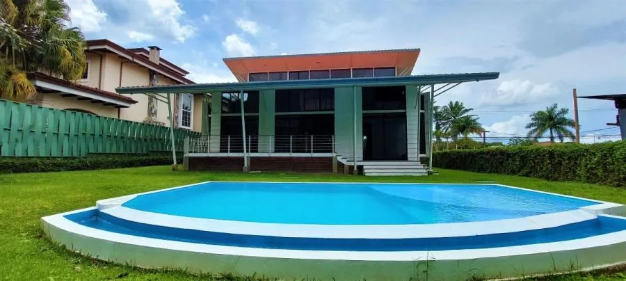 Venta de Casa en Valle del Sol Santa Ana ( JR )  - Venta en Santa Ana