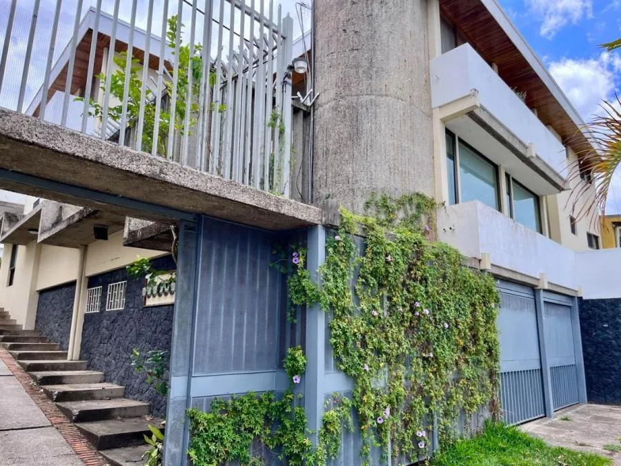 Venta de 5 Apartamentos en Los Yoses, Montes de Oca. RAH 25-1900 - Venta en Montes de Oca