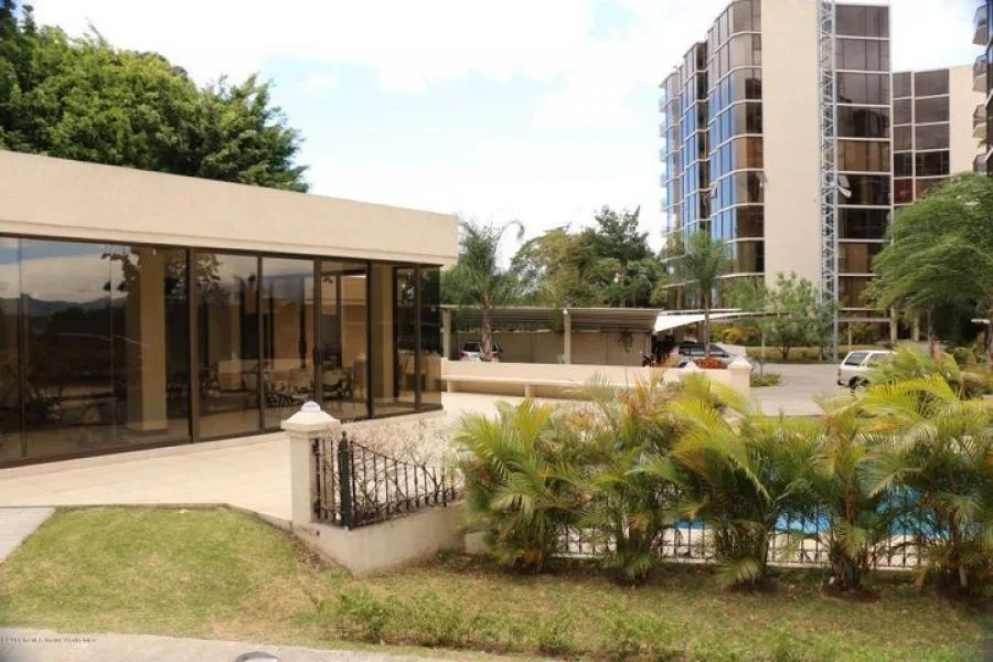 Venta de Apartamento en Escazú, San José - Venta en Escazú