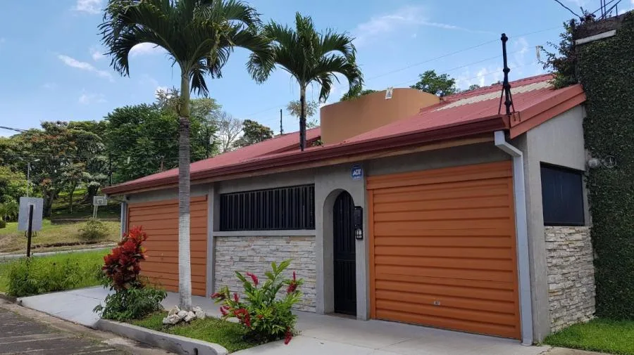 Se vende casa en Rohrmoser (DJ 23-466) - Venta en Mata Redonda