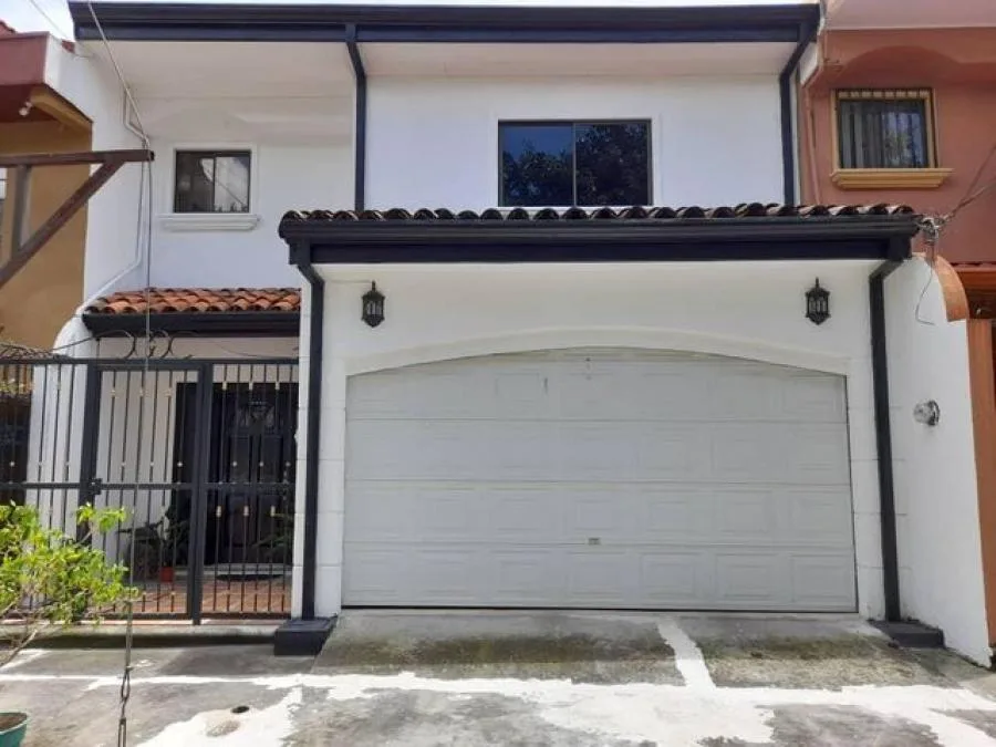 Venta de Casa en San Rafael de Escazú. - Venta en Escazú