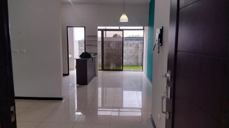 Venta de casa en Condominio La Trinidad de Moravia. RAH 26-352 PRECIO REBAJADO - Venta en Moravia — photo 2