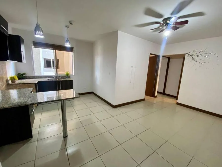 Venta de Apartamento en Tibás Llorente MGA - Venta en Tibás — photo 3