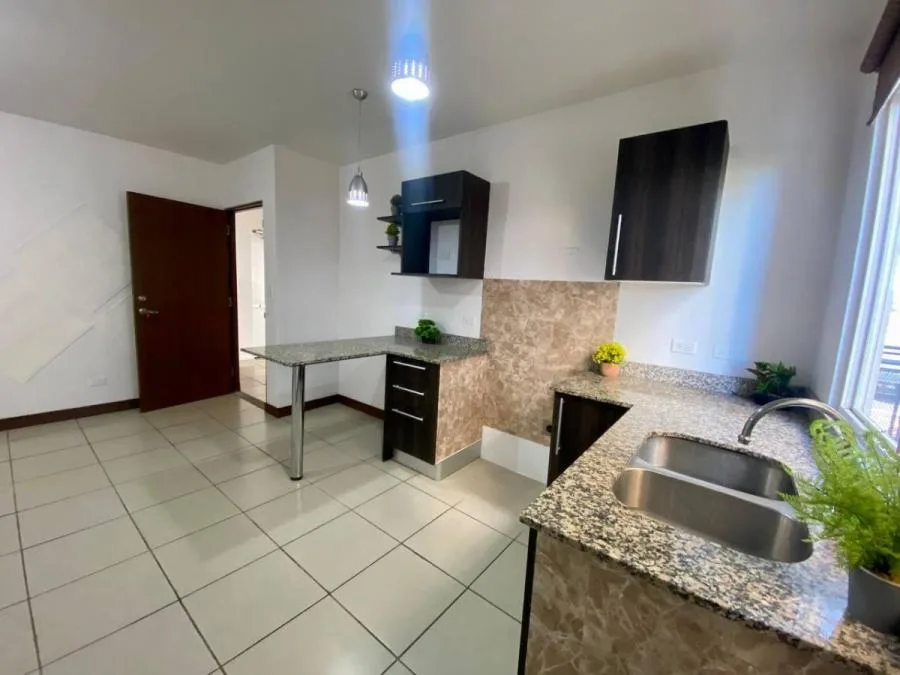 Venta de Apartamento en Tibás Llorente MGA - Venta en Tibás — photo 5