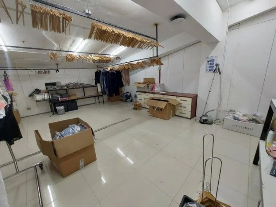 Venta edificio comercial 3 niveles San josé centro - Venta en San José — photo 4