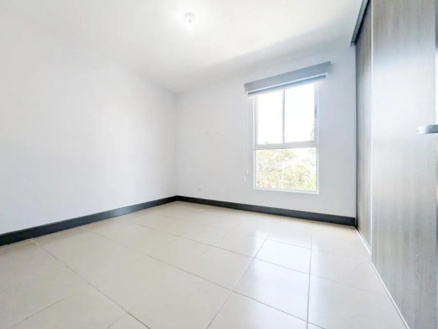 Venta de Casa con jardin en condominio en Mata de Platano Goicoechea  MGA - Venta en Goicoechea — photo 2