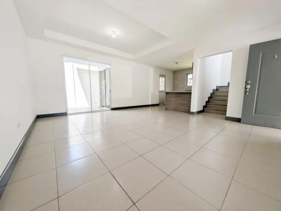 Venta de Casa con jardin en condominio en Mata de Platano Goicoechea  MGA - Venta en Goicoechea — photo 5