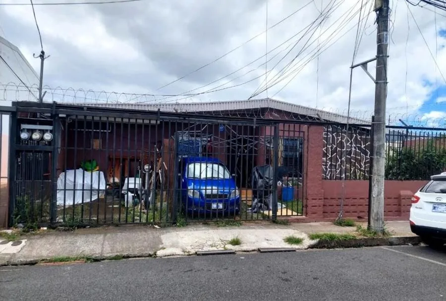 Se vende casa en San Vicente Moravia 26-1886 - Venta en Moravia