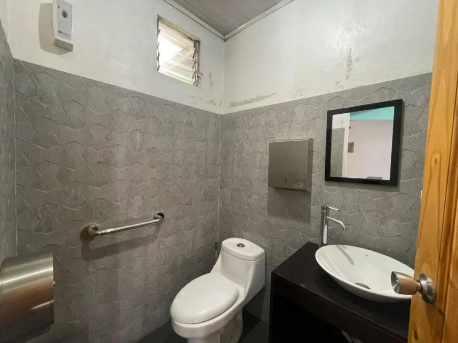 Venta de Local Comercial en Santo Domingo de Heredia. RAH 26-161 - Venta en Santo Domingo — photo 2