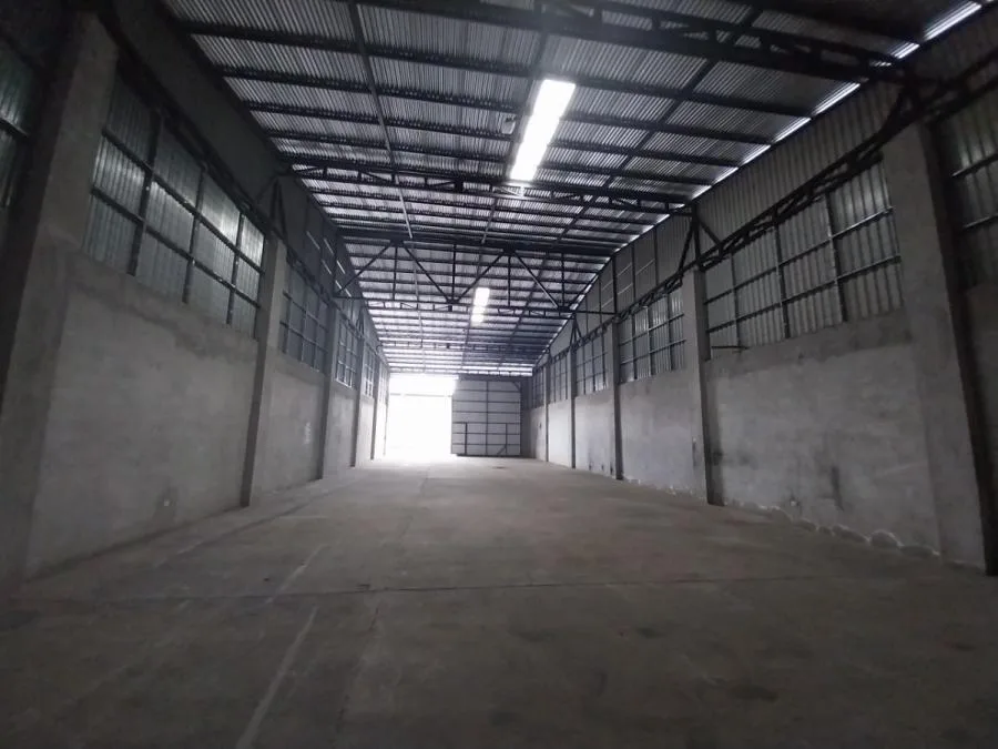 BODEGA EN DESAMPARADOS EN ALQUILER - Alquiler / Renta en San José