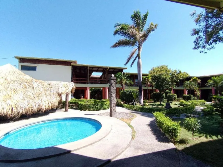 Venta de Hotel con 29 habitaciones  en funcionamiento en Santa Cruz Guanacaste MGA - Venta en Santa Cruz