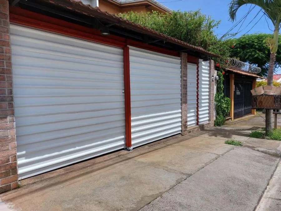 venta de casa en san jose escazu centro  - Venta en Escazú