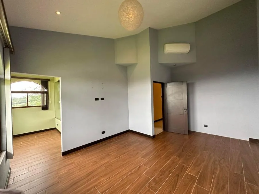 Casa en Alquiler en Mora, San José. MLS 24-82 - Alquiler / Renta en Mora — photo 5