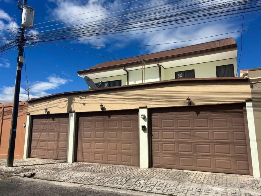 Oportunidad única! Casa de ensueño en venta en el centro de Cartago - Venta en Cartago