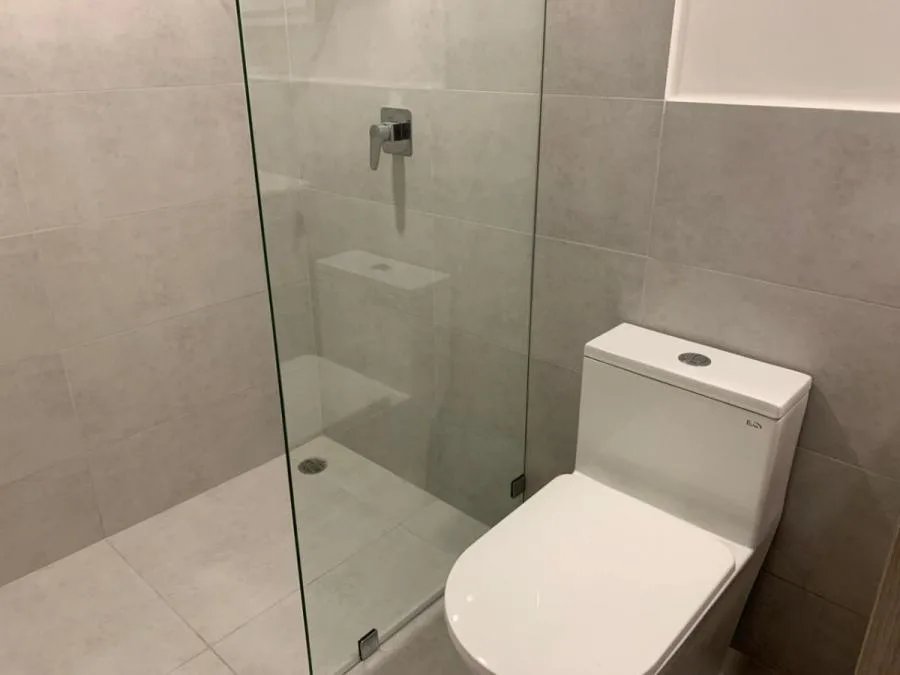 Alquiler de apartamento en Torre, Uruca. RAH 26-556 (NR) - Alquiler / Renta en Uruca — photo 5