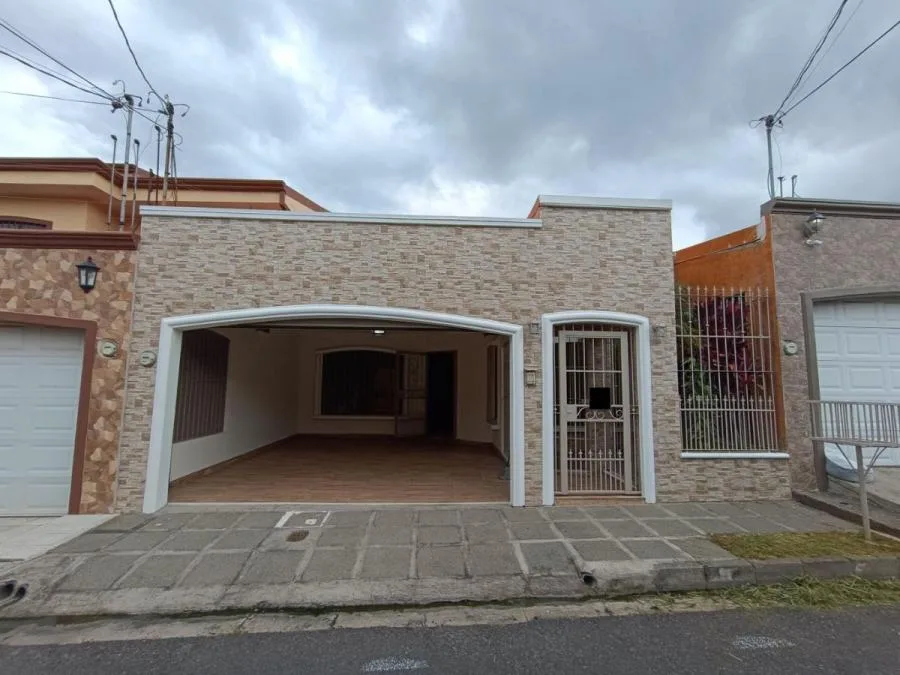 CASA EN VENTA EN SAN PABLO, HEREDIA RAH 24696  - Venta en San Pablo