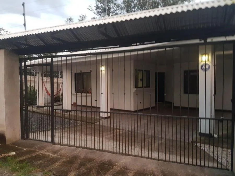 MLS-23-900 LS VENTA CASA LIBERIA GUANACASTE  - Venta en Liberia