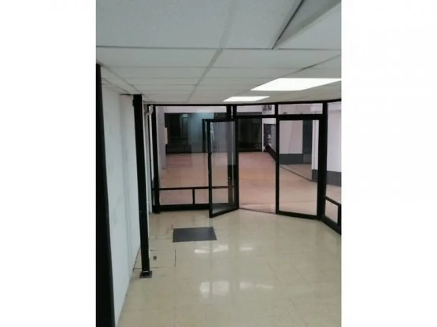 ALQUILER DE LOCALES, COMERCIALES, SAN JOSE,CENTRO COMERDCIA, SABANA SUR. - Alquiler / Renta en San José — photo 3