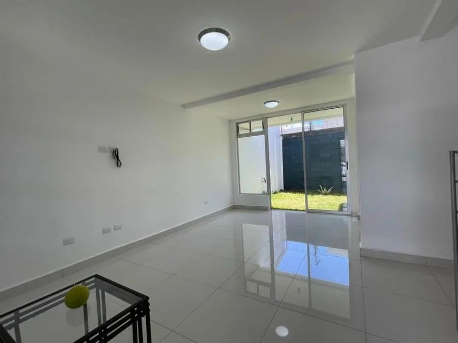 Venta de casa de dos plantas en condominio en San Pablo, Heredia RAH 23397 - Venta en San Pablo — photo 5