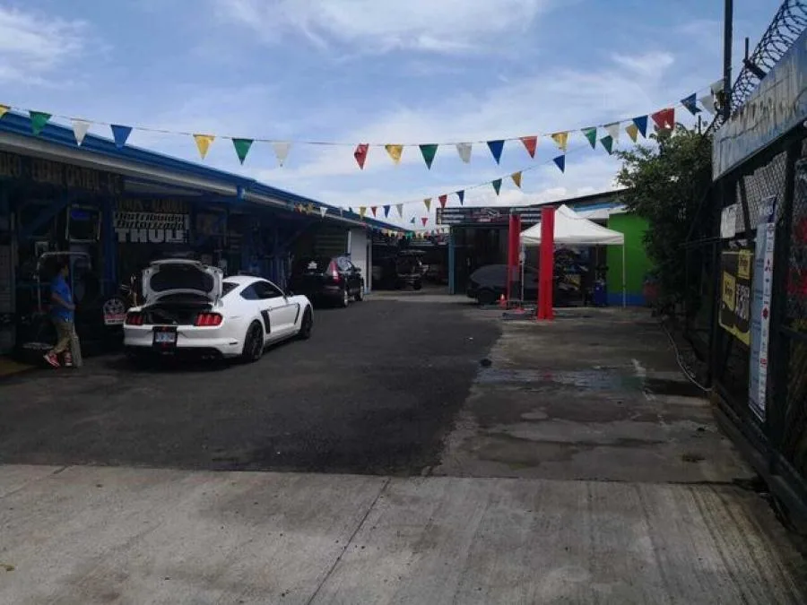 Propiedad comercial en venta en Heredia  - Venta en Heredia