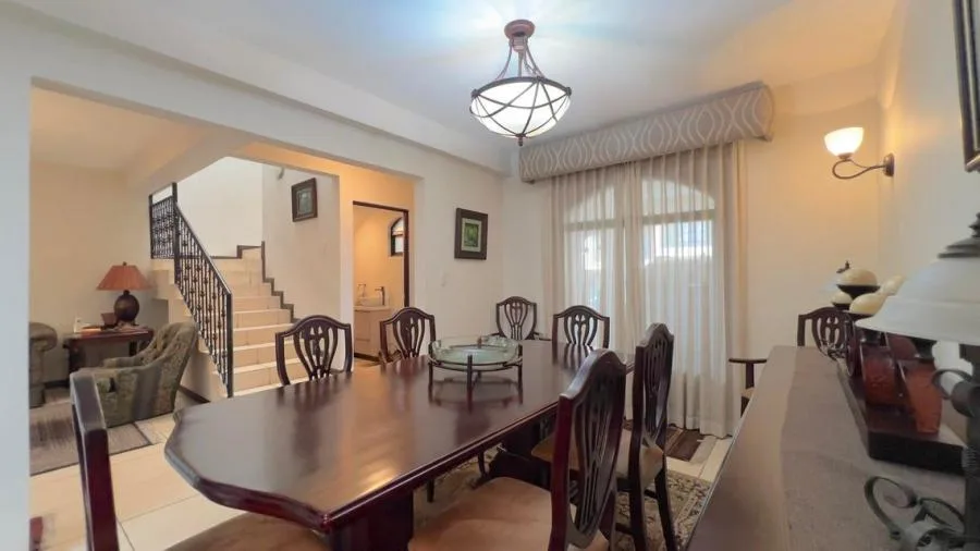 VENTA DE CASA EN AYARCO SUR DE CURRIDABAT PBR - Venta en Curridabat