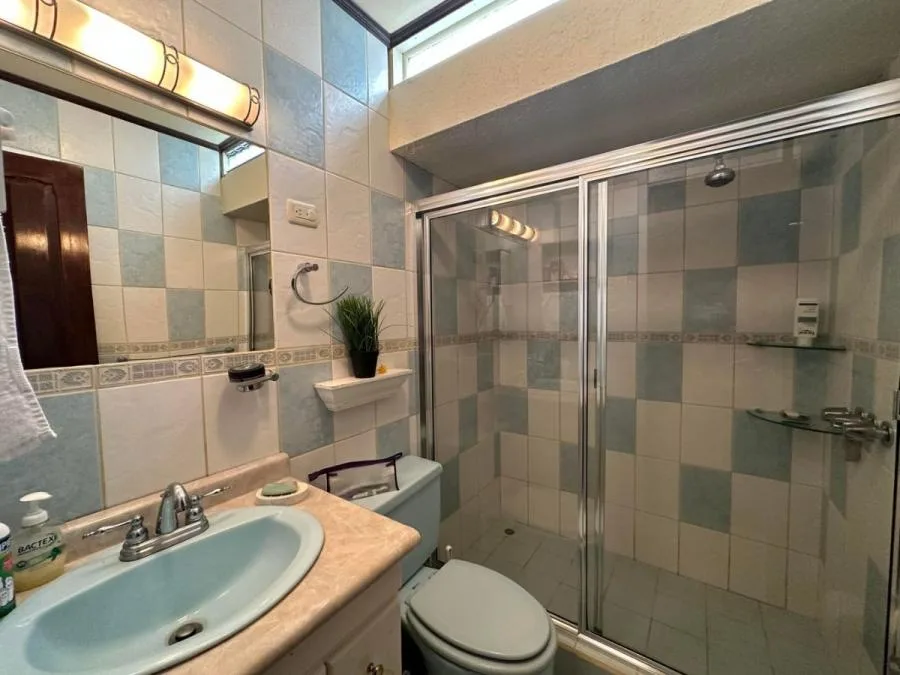 Casa en Venta en Moravia, San José. RAH 24-864 - Venta en Moravia — photo 3