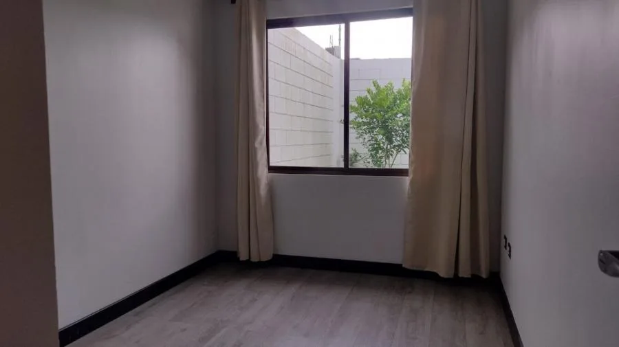 Venta de Casa en Goicoechea-San José. RAH 26-679 - Venta en Goicoechea — photo 2