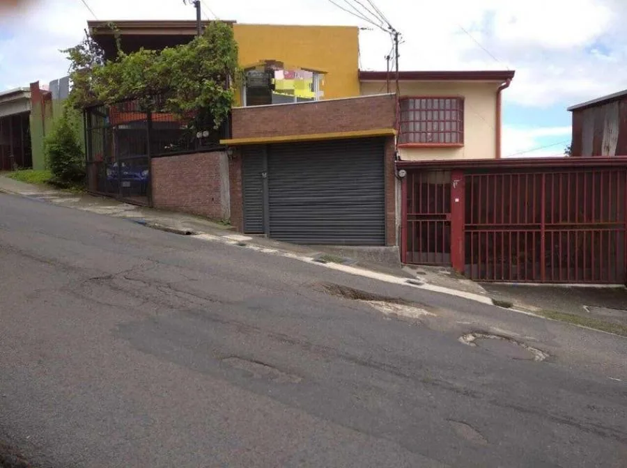 Venta de Casa en Merced, San José. RAH 24-1911 - Venta en Merced