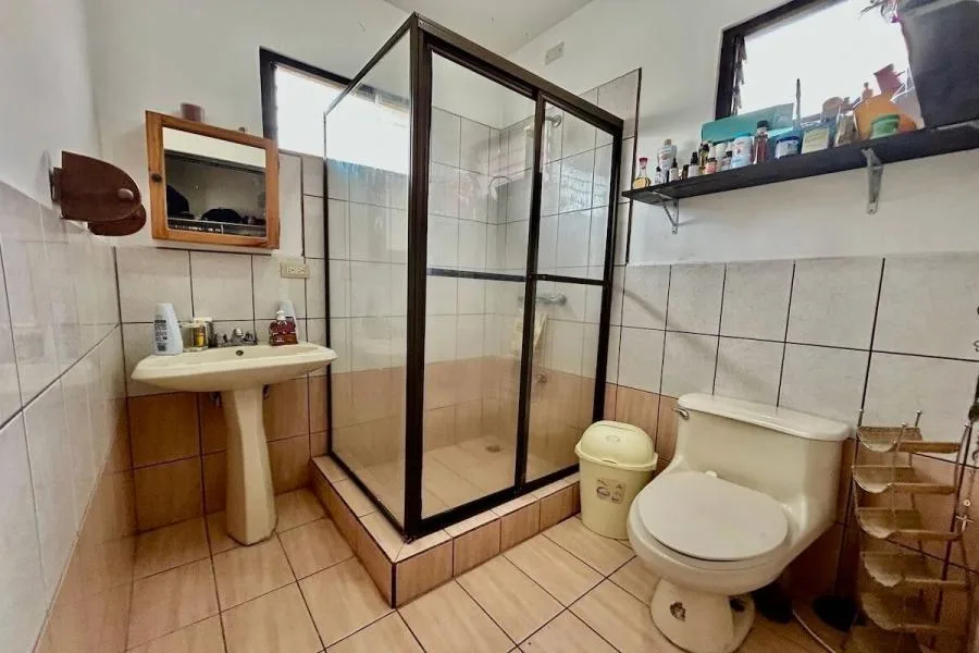 Venta de casa en condominio en San Rafael, Montes de Oca $350.000 #LL183 - Venta en San Rafael — photo 2