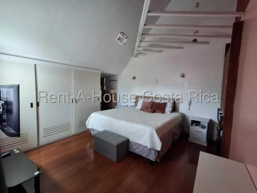 ???? ¡Espacio, luz y ubicación perfecta en Anselmo Llorente!  26 1440  - Venta en Tibás — photo 3