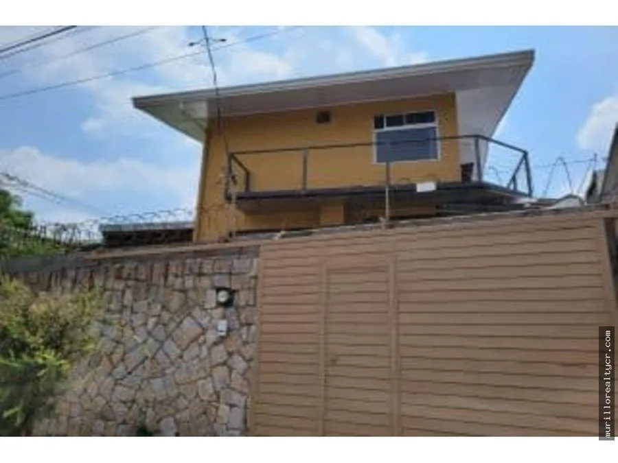 Venta de casa con cuatro habitaciones en Granadilla, Curridabat # 8981036 - Venta en Curridabat
