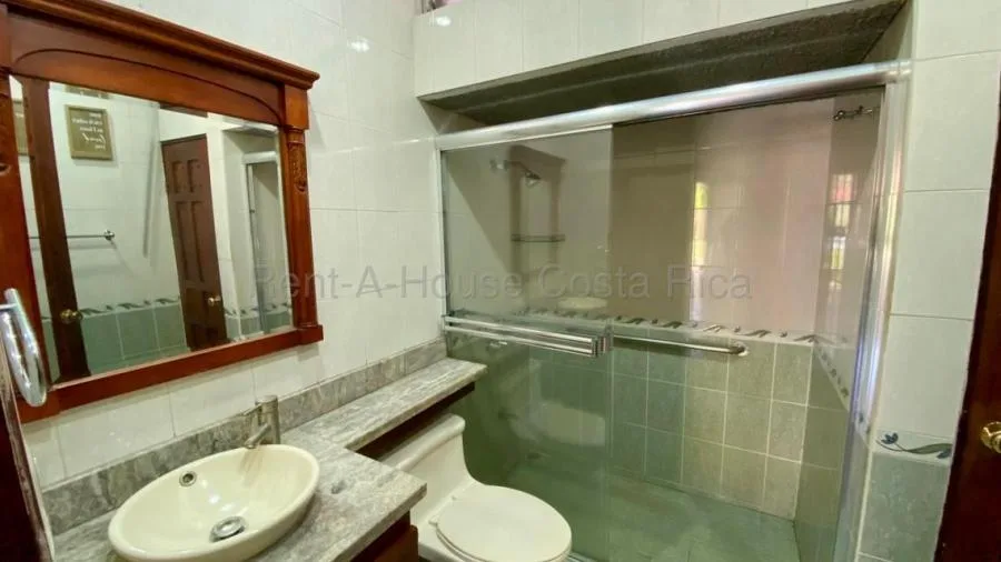 Alquiler de Casa en Santo Domingo-Santa Rosa, Heredia. RAH 26-1622 - Alquiler / Renta en Santo Domingo — photo 4