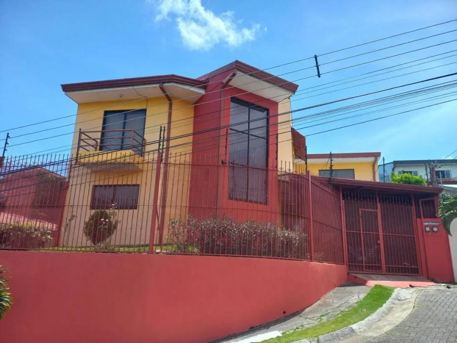 Venta de Casa + APTO en Goicoechea, San José. RAH 26-575 - Venta en Goicoechea