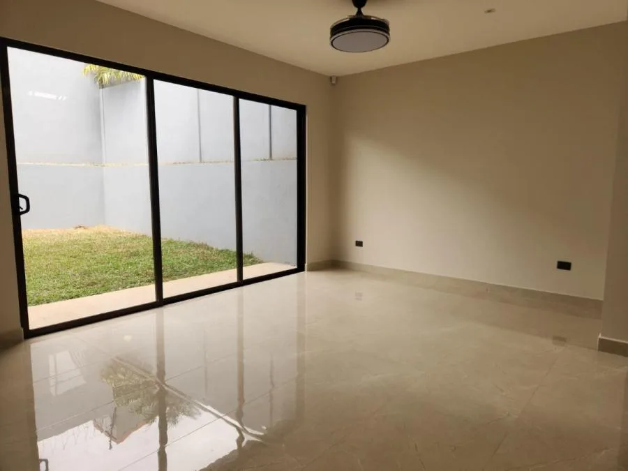 Venta de casa a estrenar en Santo Domingo de Heredia #LM001  - Venta en Santo Domingo — photo 5