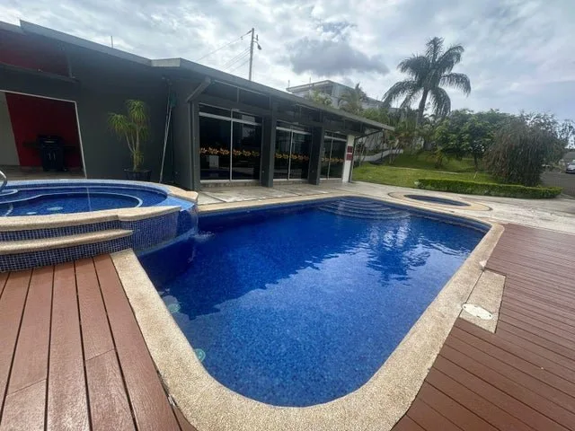 Venta de Casa en Montes de Oca, San Rafael. RAH 26-1052 - Venta en Montes de Oca