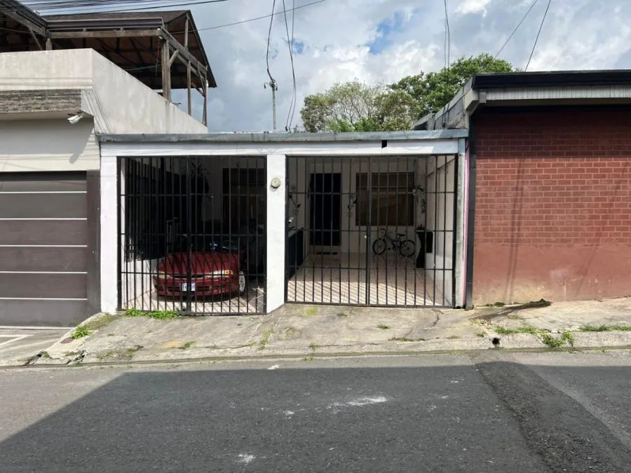 Venta de Casa en Desamparados, San José. RAH 26-618 - Venta en Desamparados