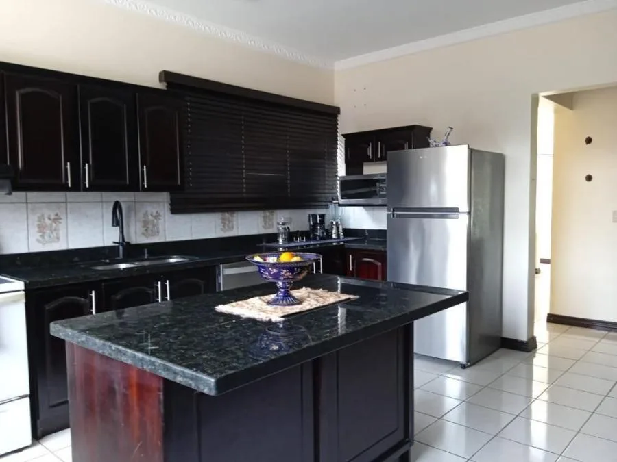 Casa en alquiler en Brasil de Mora, residencial privado PDC9305463 - Alquiler / Renta en Mora — photo 4