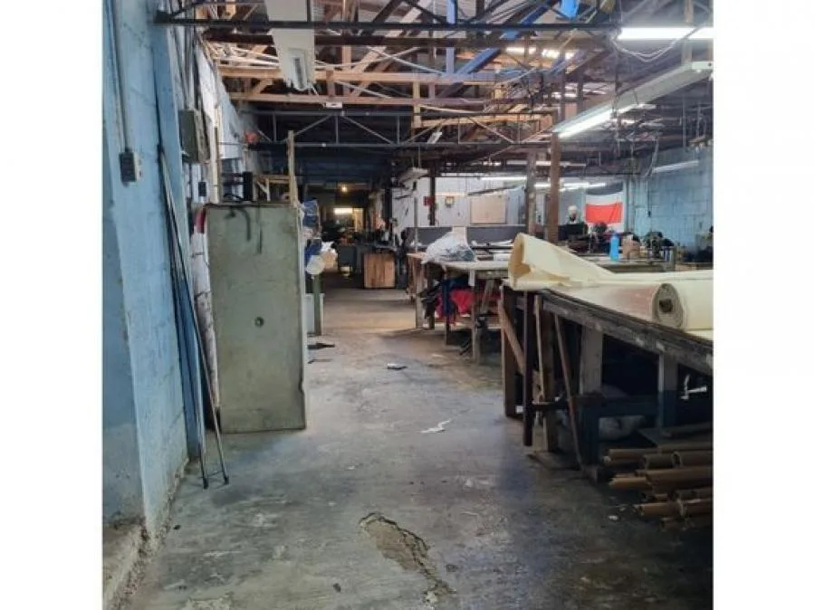 Bodega en Venta en Moravia,Para Remodelar Uso Comercial,5PJG8591702 - Venta en Moravia