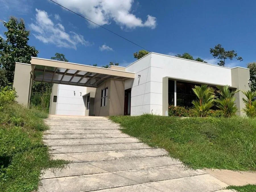 Alquiler de Moderna Casa en Condominio, El Coyolar de Orotina. RAH 26-776 - Alquiler / Renta en Orotina