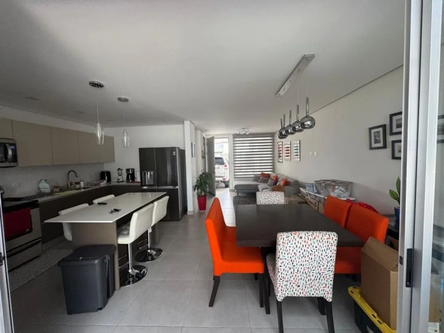 CASA EN VENTA EN SANTO DOMINGO, cod: CTL MLS #25-1886 - Venta en Santo Domingo — photo 2