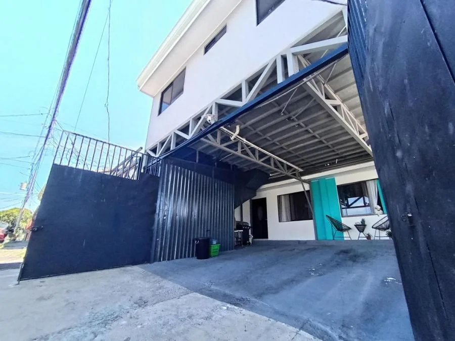 Venta de 3 Apartamentos en Desamparados, San José.  - Venta en Desamparados