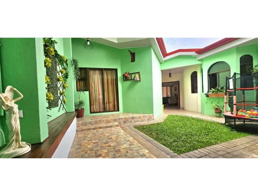 Venta de casa en condominio Puebla Real, San Pablo de Heredia #AL002 - Venta en San Pablo — photo 2