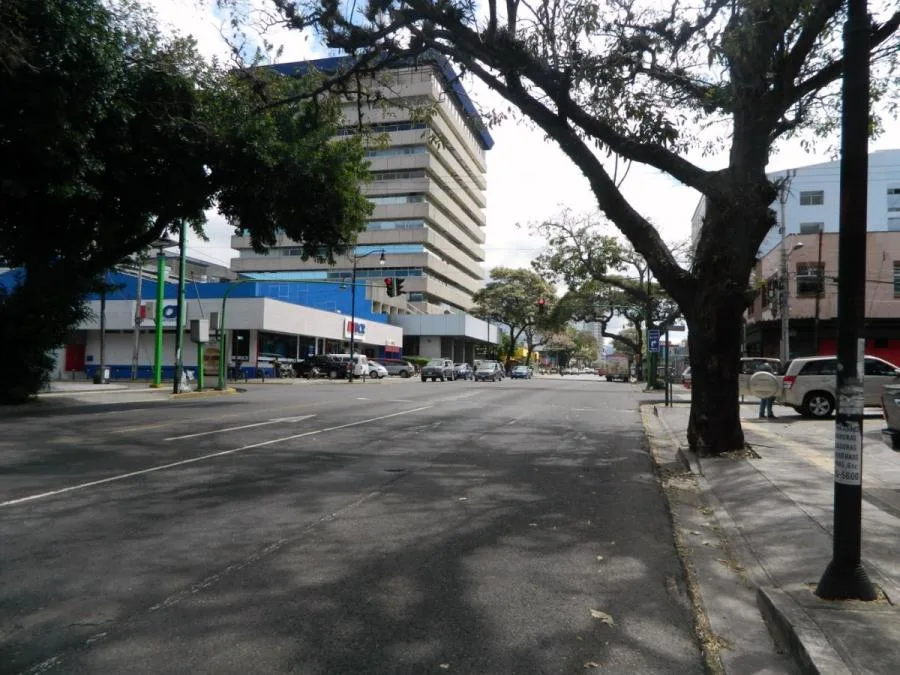 Venta de Local comercial en Paseo Colón.  - Venta en San José