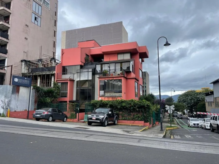 Alquiler de Local Comercial en Carmen, San José. RAH 25-1553 - Alquiler / Renta en Carmen