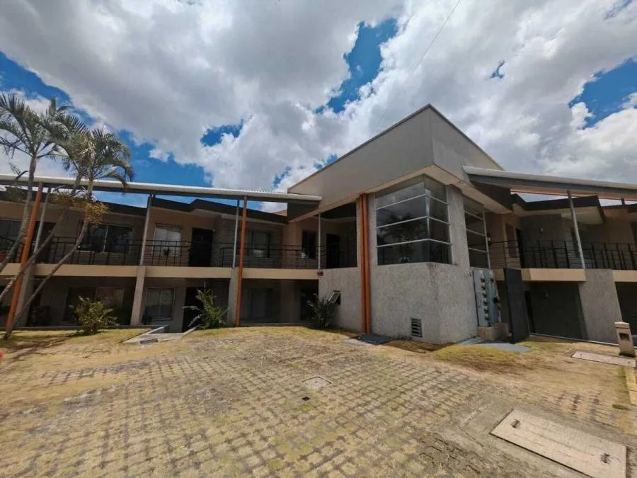 Venta de apartamento en Condominio en Tibás #TA8936 - Venta en Tibás