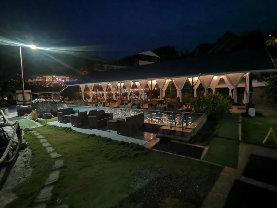 Venta de Hotel en Limón Centro. Precio Rebajado! - Venta en Limón